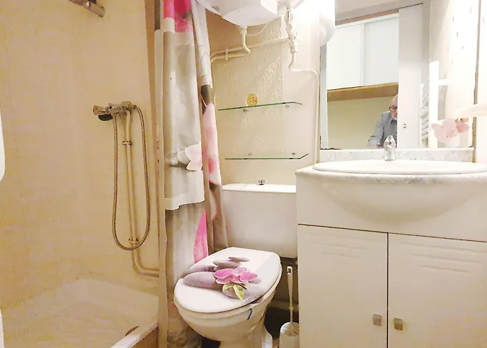 Proche Centre-ville Avec Wifi - Fr-1-451-223 * 라말루-레-뱅